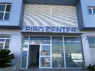 Local en venta en Bollullos De La Mitacion de 77  m²