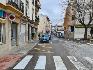 Local en venta en Quesada de 254  m²
