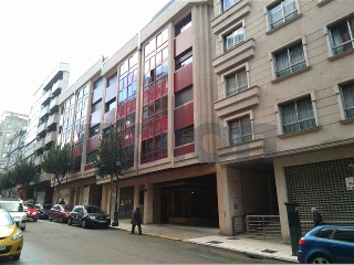 Local en venta en Vigo de 251  m²