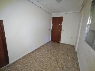 Casa adosada en C/ Julián Pedroño 13