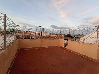 Casa adosada en C/ Julián Pedroño 29