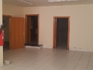 Local comercial en C/ Joaquín María Jalón 2