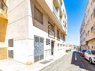 Garaje en venta en Garrucha de 36  m²