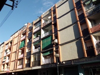 Piso en venta en Canovelles de 72  m²
