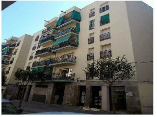 Piso en venta en Mataró de 76  m²