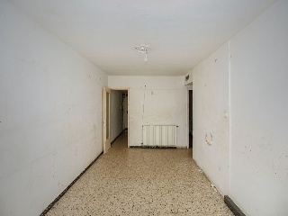 Piso en C/ Torras y Bages - Salt - 46