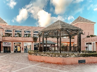 Locales en Av Islantilla, Centro Comercial Islantilla, Isla Cristina (Huelva)  59