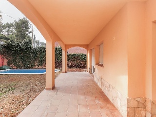 Chalet independiente en C/ Serra del Cadí,  - Urb. Mas Mestre - Olivella 66