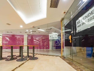 Locales en Plaza Cetina 46