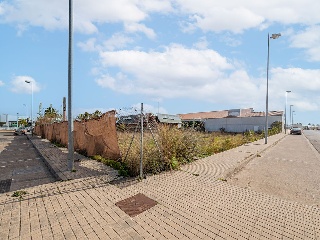 Suelo urbano en Av 28 de Febrero - Dos Hermanas - 56