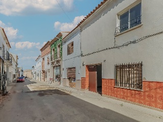 Casa adosada en C/ Isabel I de Castilla 40