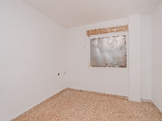 Piso en C/ Madre María Rafols - Algemesí - 34