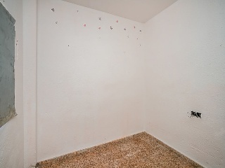 Piso en C/ Madre María Rafols - Algemesí - 36