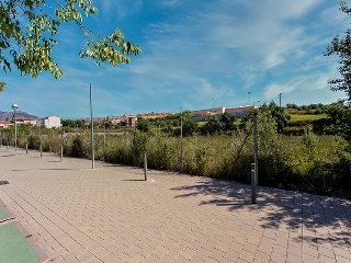 Suelos en Av Francesc Marimo 46