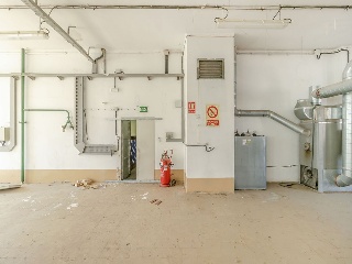Nave industrial situada en Manresa (Barcelona) 24