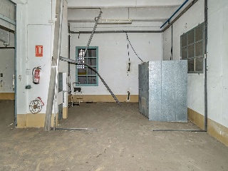 Nave industrial situada en Manresa (Barcelona) 37
