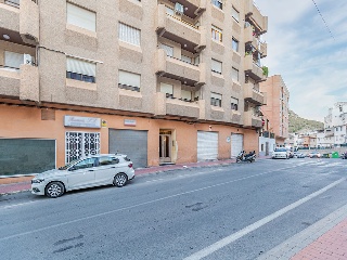 Vivienda en Av de Cieza - Abarán - 109