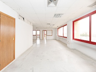 Oficinas en Av Aeronáutica, Sevilla 42