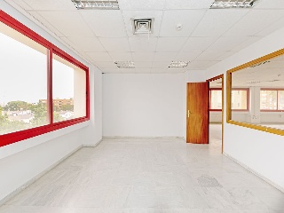 Oficinas en Av Aeronáutica, Sevilla 49