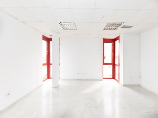 Oficinas en Av Aeronáutica, Sevilla 53