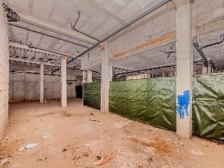 Local en Ctra de Botija 46