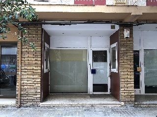 Locales en C/ Tenerías, Huesca  41