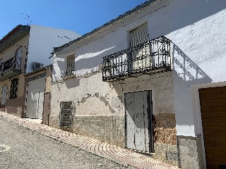 C/ Diego López 24