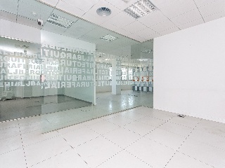 Oficinas en Av. de les Corts Catalanes 98