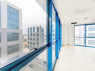 Oficina con garaje en C/ Arquitectura 45