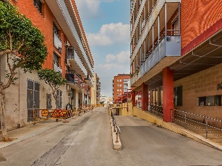 Local en C/ Eivissa - Amposta - Tarragona 76