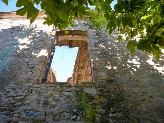 Edificio en construcción en Pont de Molins 43