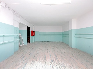 Activos en Santa Coloma de Gramenet (Barcelona)  37