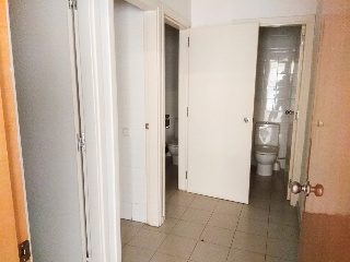 Local en C/ Pere III, Figueres (Girona) 35