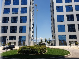 Oficina y plaza de aparcamiento en C/ Arquitectura 19