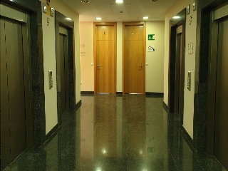 Oficina y plaza de aparcamiento en C/ Arquitectura 26
