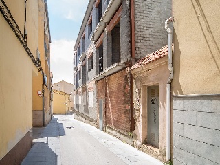 Edificio en C/ Santiago Russinyol 22
