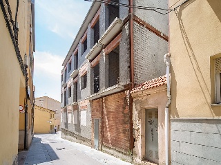 Edificio en C/ Santiago Russinyol 23