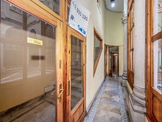 Local en C/ San Ignacio, Valladolid 39