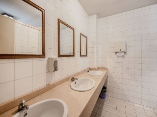 Local en C/ San Ignacio, Valladolid 40