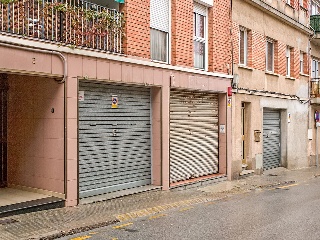 Local en Montcada i Reixac 71