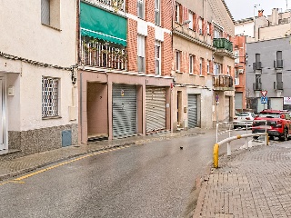 Local en Montcada i Reixac 73