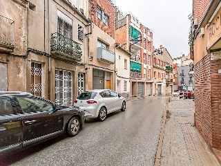 Local en Montcada i Reixac 74