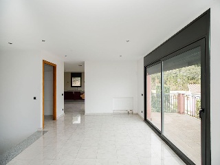 Chalet independiente en C/ Roca del Sol 83