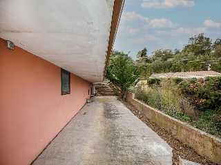 Chalet independiente en C/ Roca del Sol 105