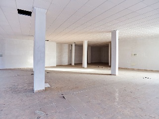 Local con plaza de garaje en Av de Andalucía 78