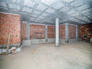 Local comercial en Pz. Jose María Artes  36