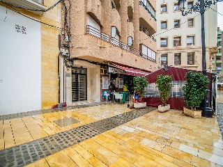 Local comercial en Pz. Jose María Artes  55