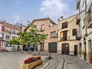 Casa Adosada en Pl Joan Vilaseca 32