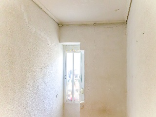 90008-0001 51