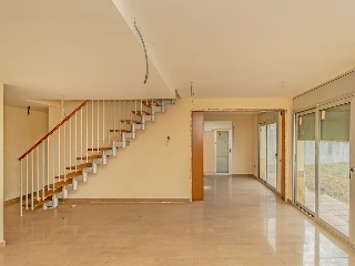 Chalet independiente en C/ Tauro de Morou 60
